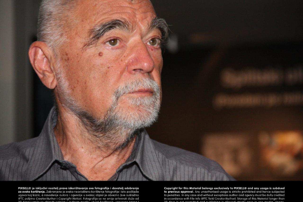 '20.08.2012., Split - Bivsi predsjednik RH Stjepan Mesic darovao svoj kimono Kuci slave splitskog sporta.  Photo: Ivana Ivanovic/PIXSELL'