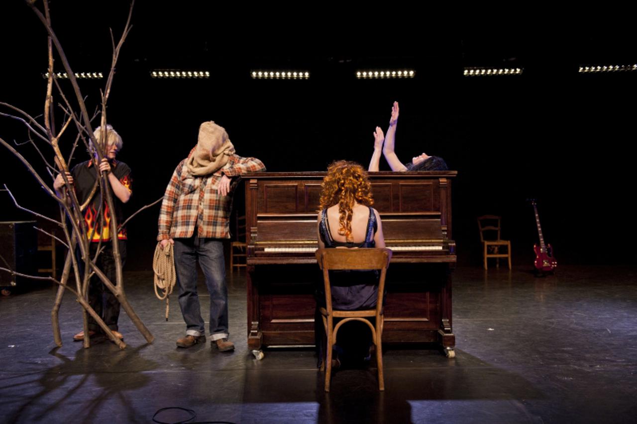 'Oluja01_nnn_kul_240913'