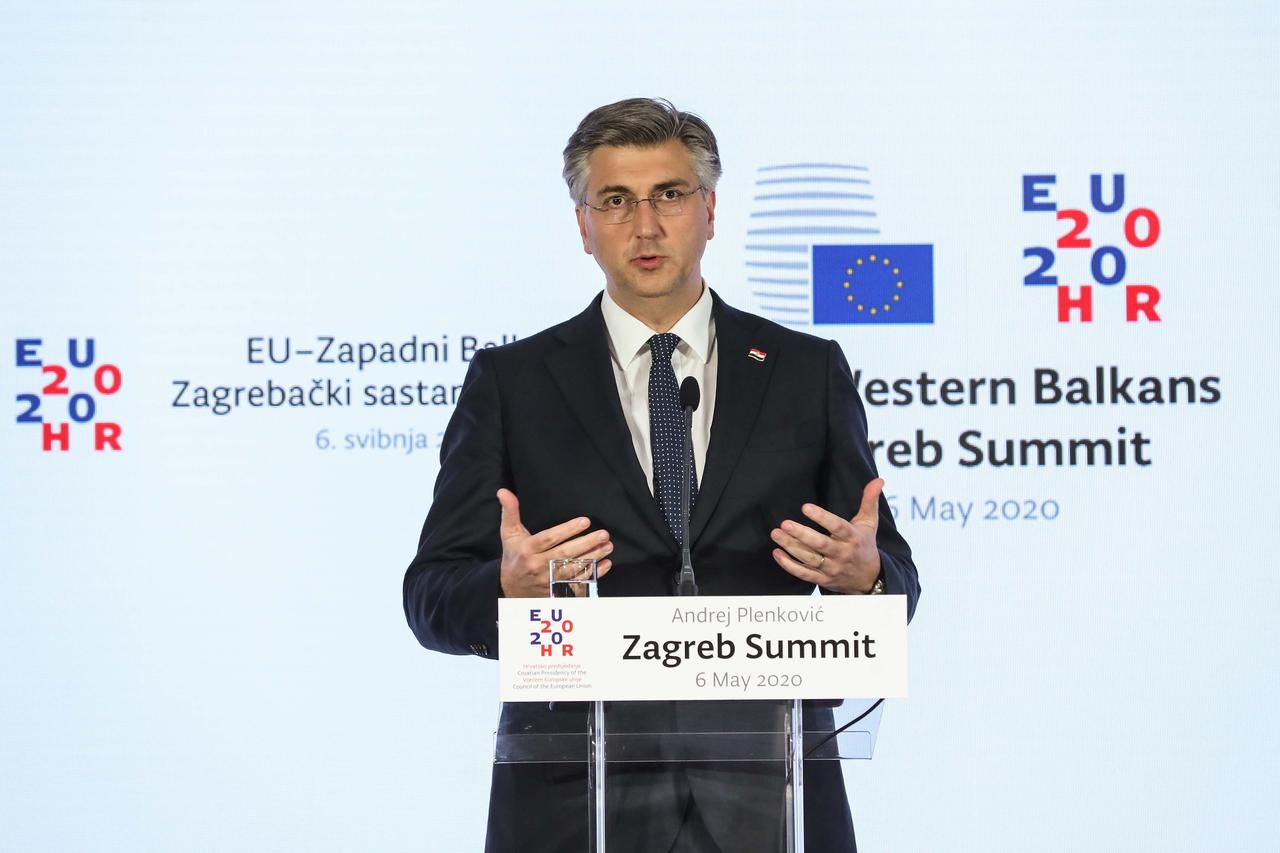 Zagreb: Plenković se obratio medijima nakon Summita lidera država članica EU i zapadnog Balkana