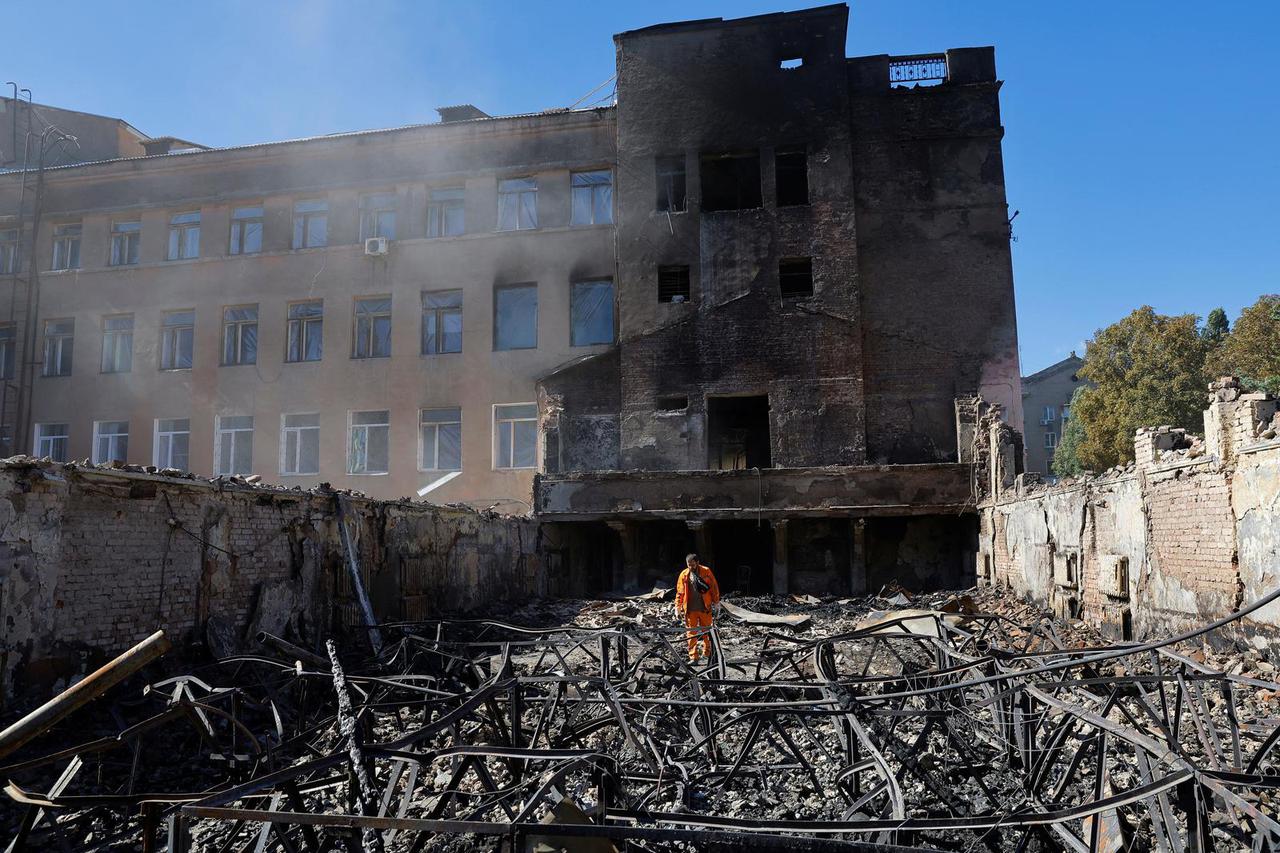 Aftermath of shelling in Kadiivka
