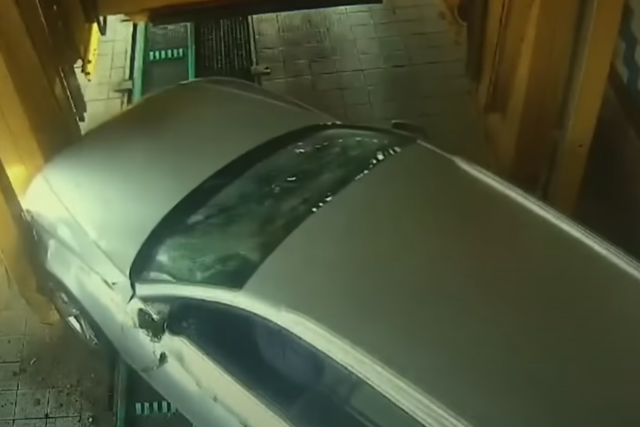 Uništena autopraonica