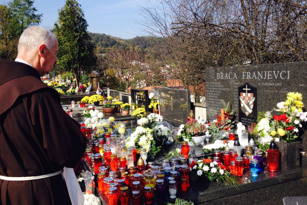 Zvjezdan Linić,grob