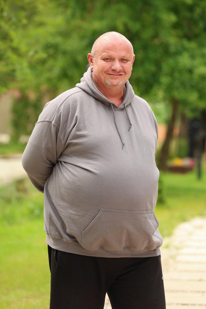 U prosincu 2025. u 51. godini preminuo je Igor Prpić iz Virovitice, široj javnosti poznat kao sudionik osme sezone showa Život na vagi, javlja RTL. Vijest o njegovoj iznenadnoj smrti duboko je pogodila njegove bližnje i prijatelje koji su mu bili najveća podrška tijekom njegove borbe s viškom kilograma u "Životu na vagi". Bio je najstariji kandidat osme sezone i uvijek je isticao koliko je zahvalan što mu je ovaj show promijenio život na bolje. 