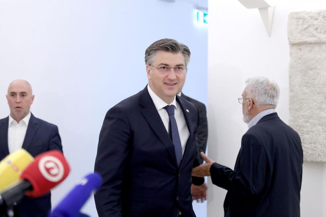 Zagreb: Premijer Andrej Plenković komentirao raspuštanje Sabora