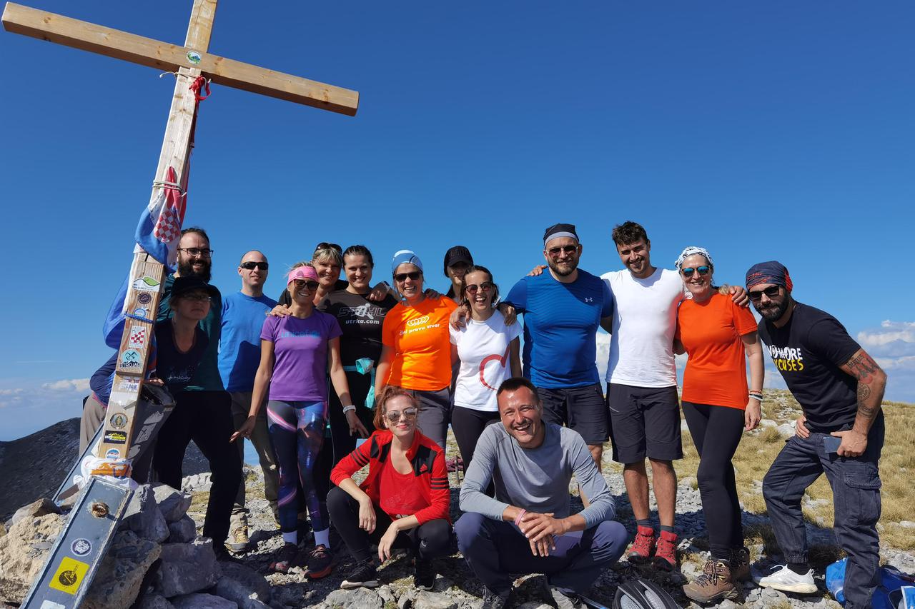 Bruno Šimleša i zaposlenici A1 Hrvatske