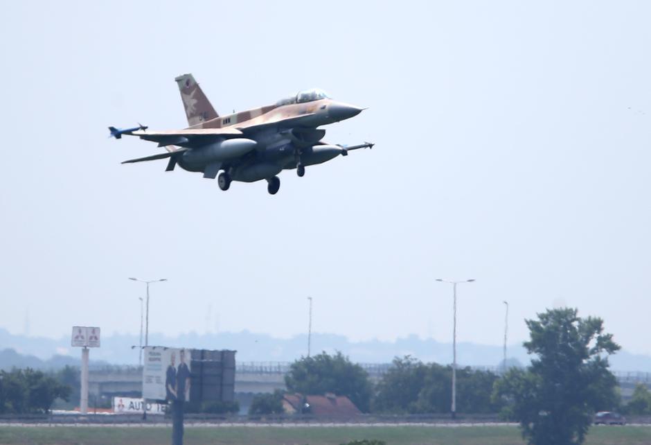 Tri borbena aviona F-16 Barak Izraelskog ratnog zrakoplovstva sletjela na Pleso
