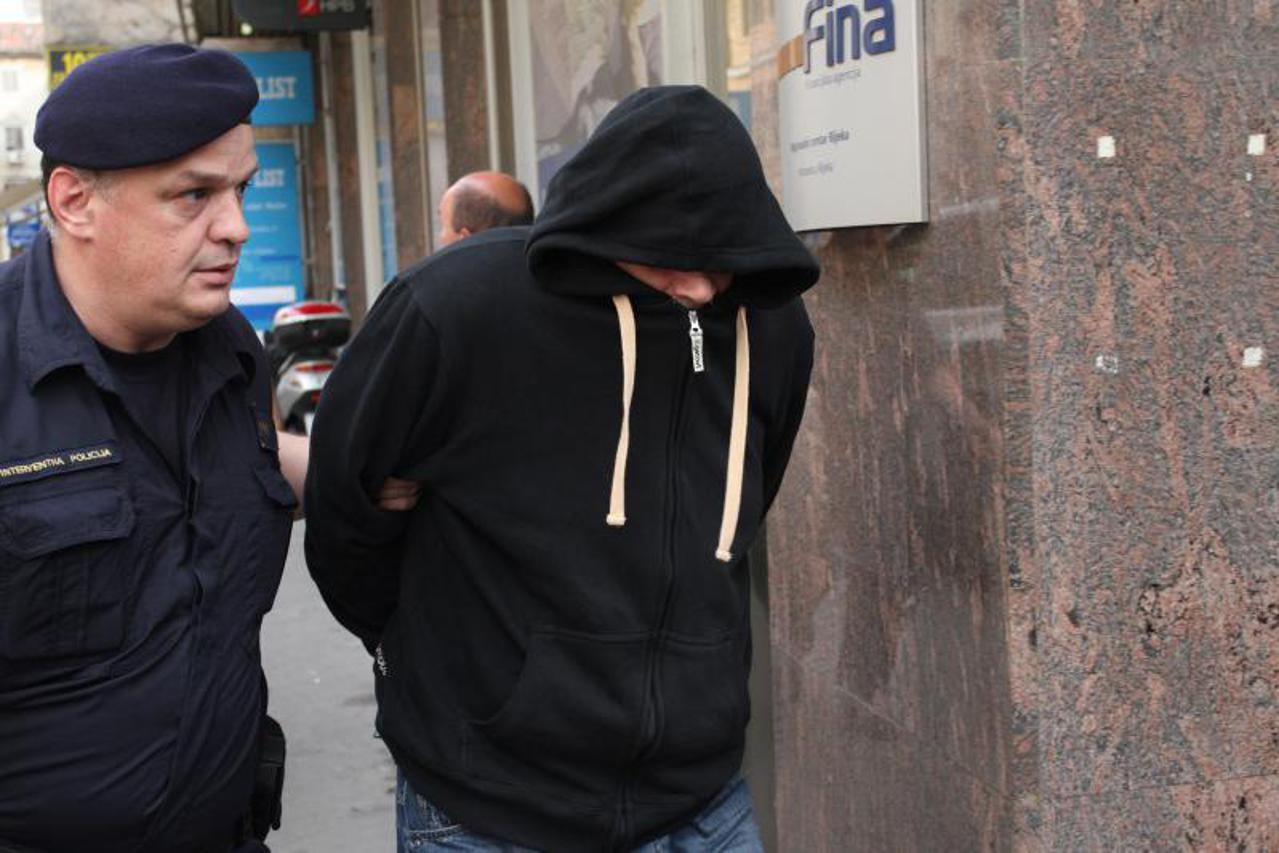 uskok rijeka,portal (1)