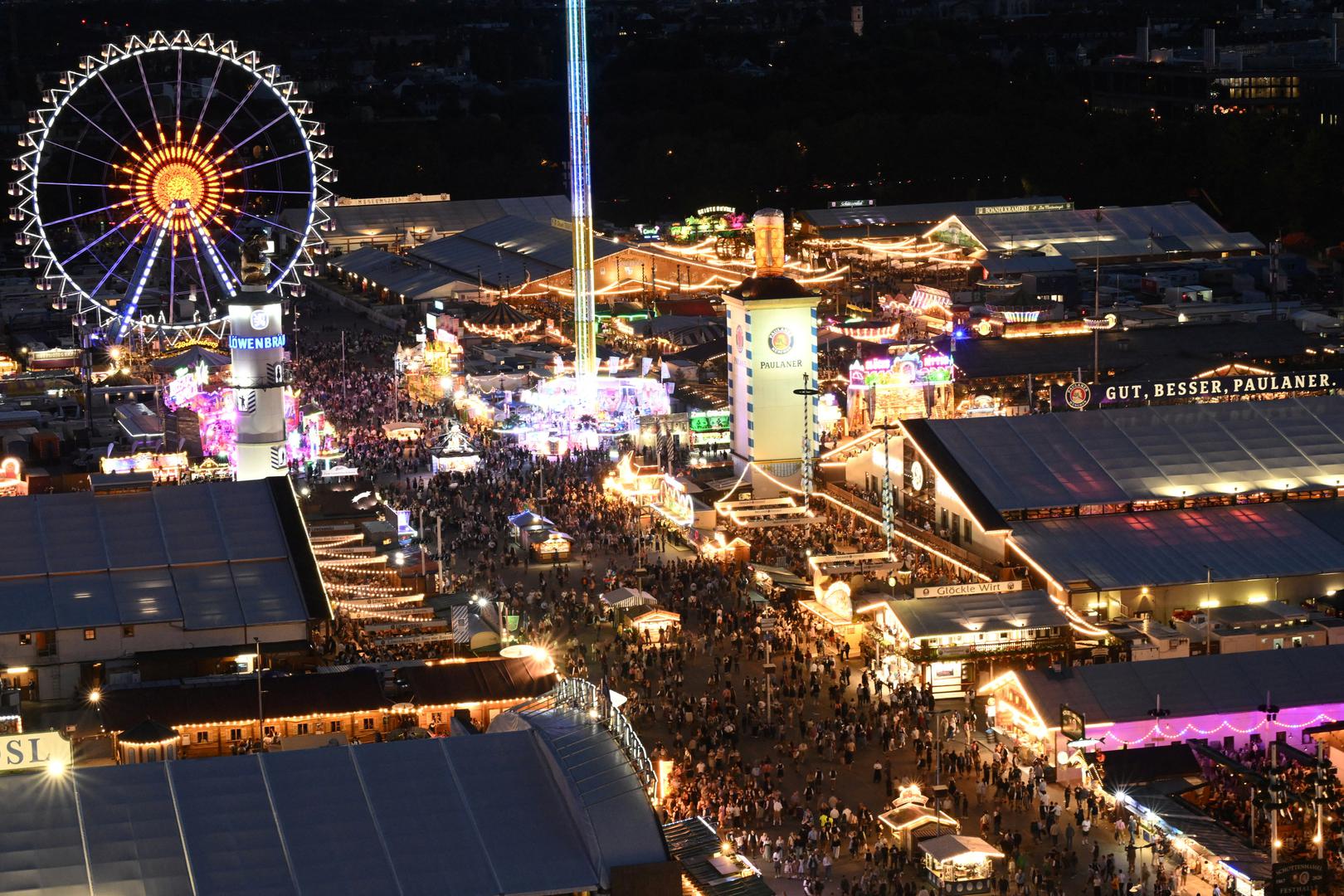 U Münchenu je 19. rujna otvoren 191. Oktoberfest, jedan od najpoznatijih svjetskih festivala i najveća pučka fešta na svijetu. 