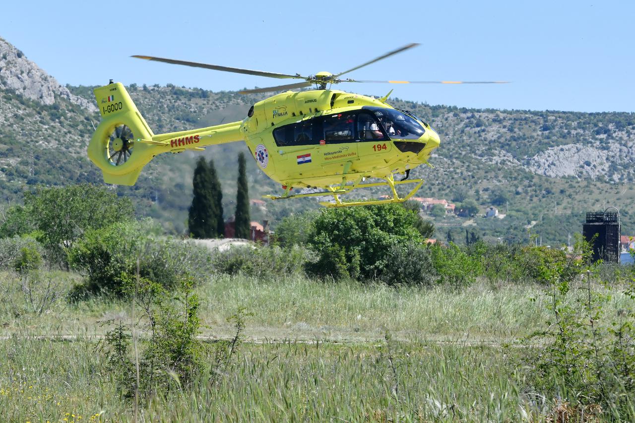 Šibenik: Helikopterske hitne medicinske službe svakodnevno obavljaju prijevoz pacijenata