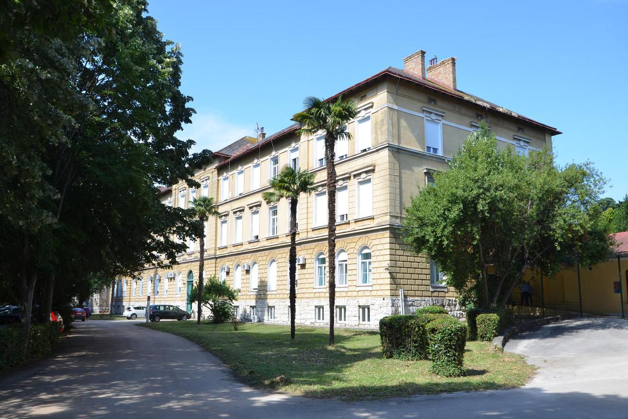 Rovinj: Otvorena ambulanta dječje ortopedije i fizijatrije za rad s neurorizičnom djecom