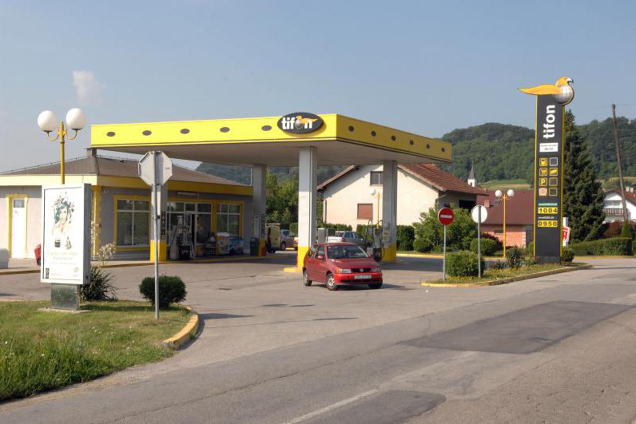 tifon