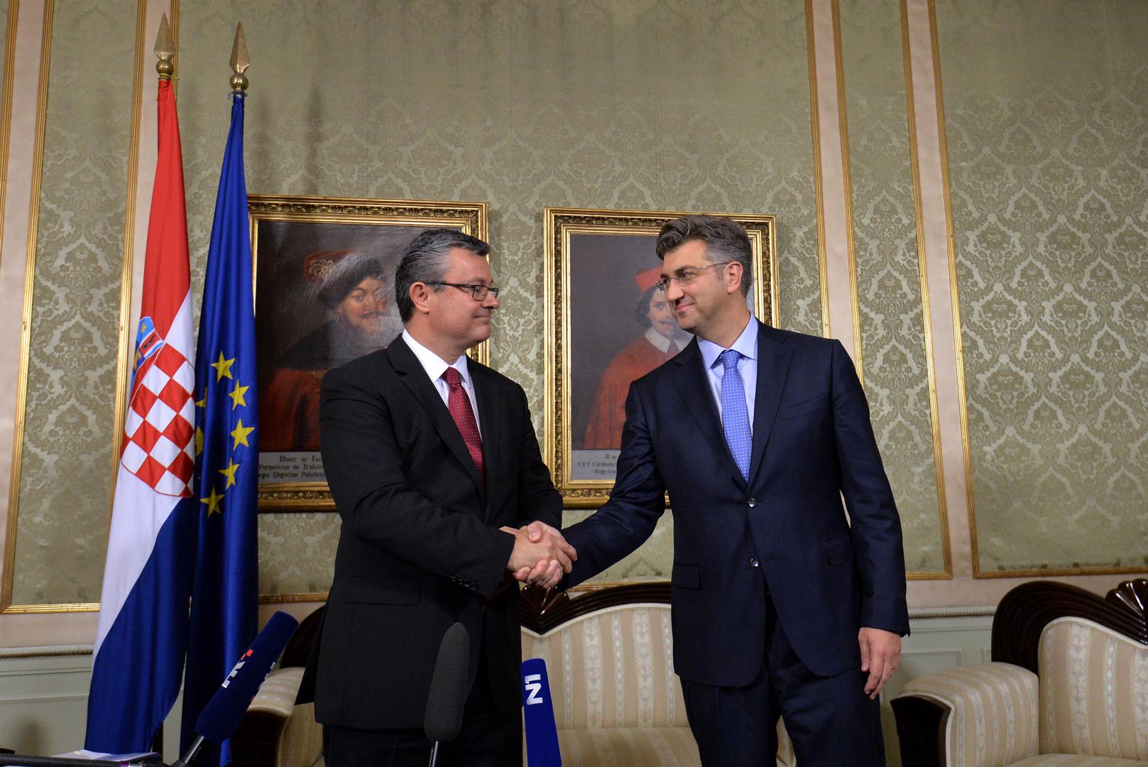 HDZ je u povodu obljetnice istaknuo da je Plenkovićevo desetljeće obilježeno političkom stabilnošću, ostvarenjem strateških ciljeva i jačanjem međunarodnog položaja Hrvatske.