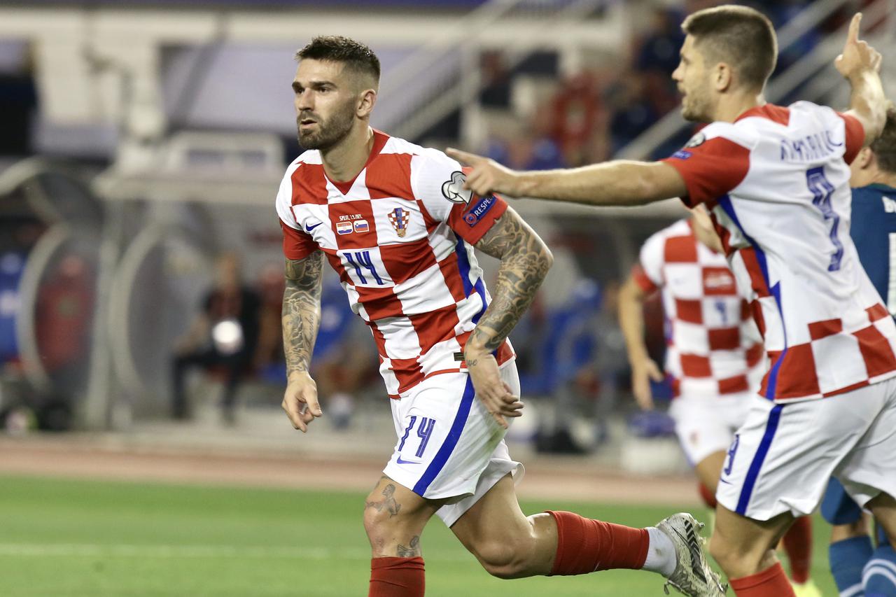 Hrvatska na Poljudu svladala Sloveniju 3:0