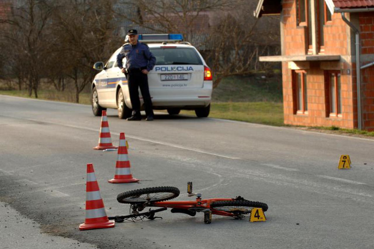 nesreća, požega, bicikl (1)