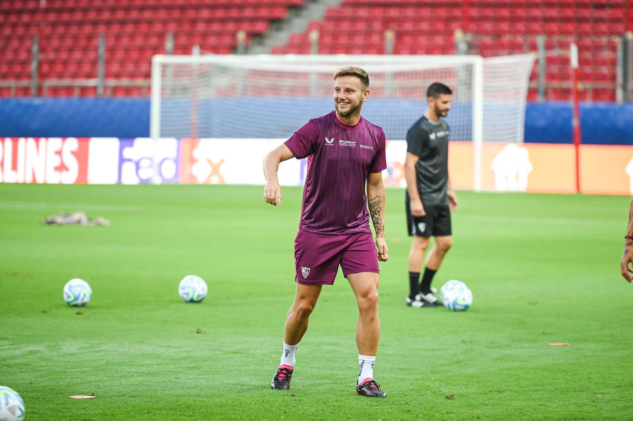 UEFA Super Cup - Sevilla FC training session before the UEFA Super Cup 2023 game