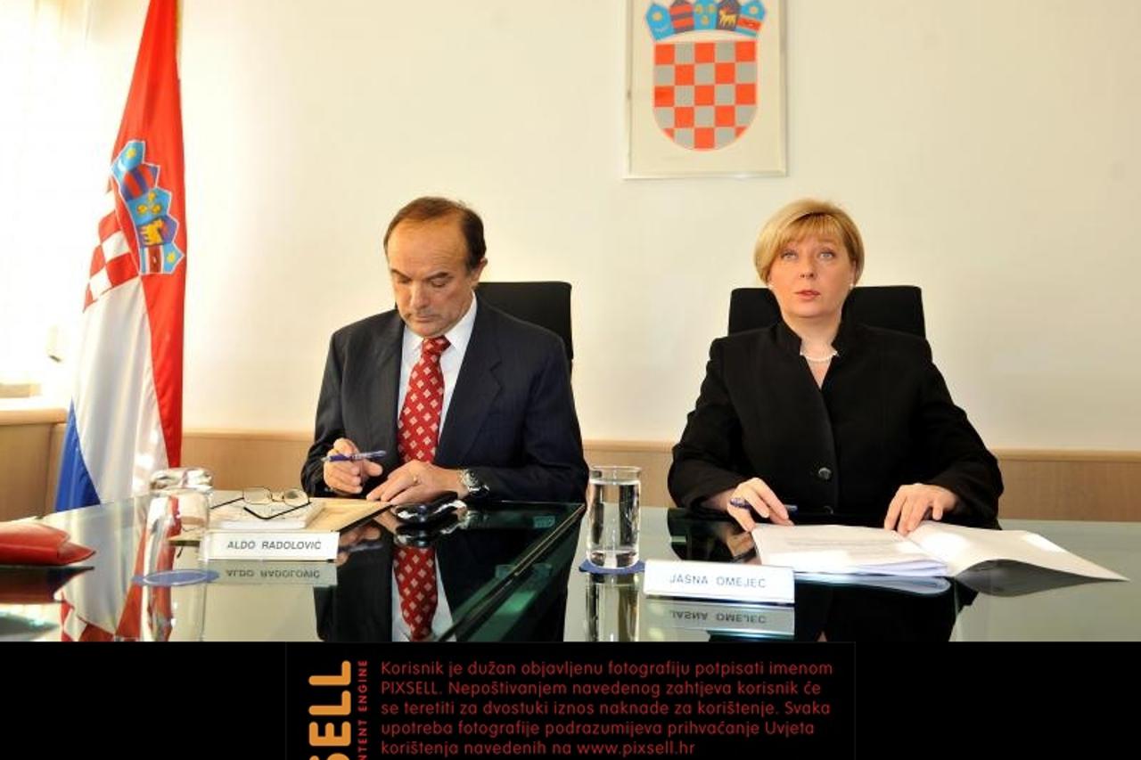 omejec