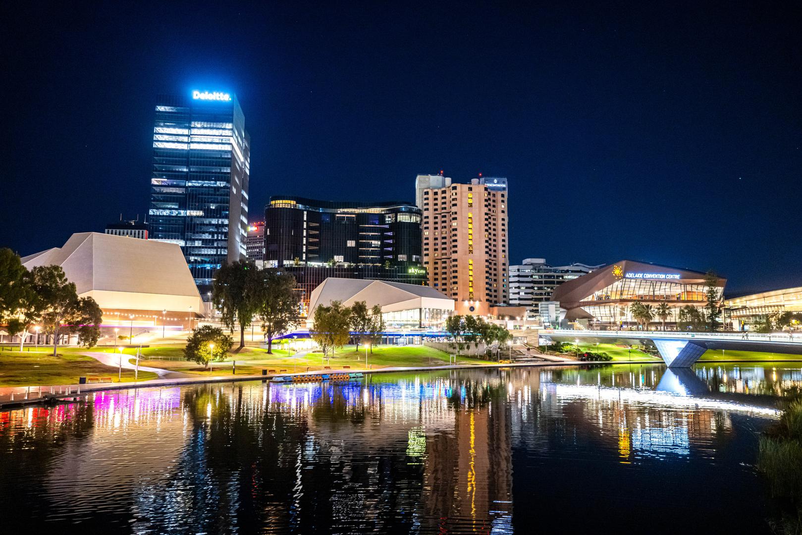 8. (izjednačena pozicija) Adelaide