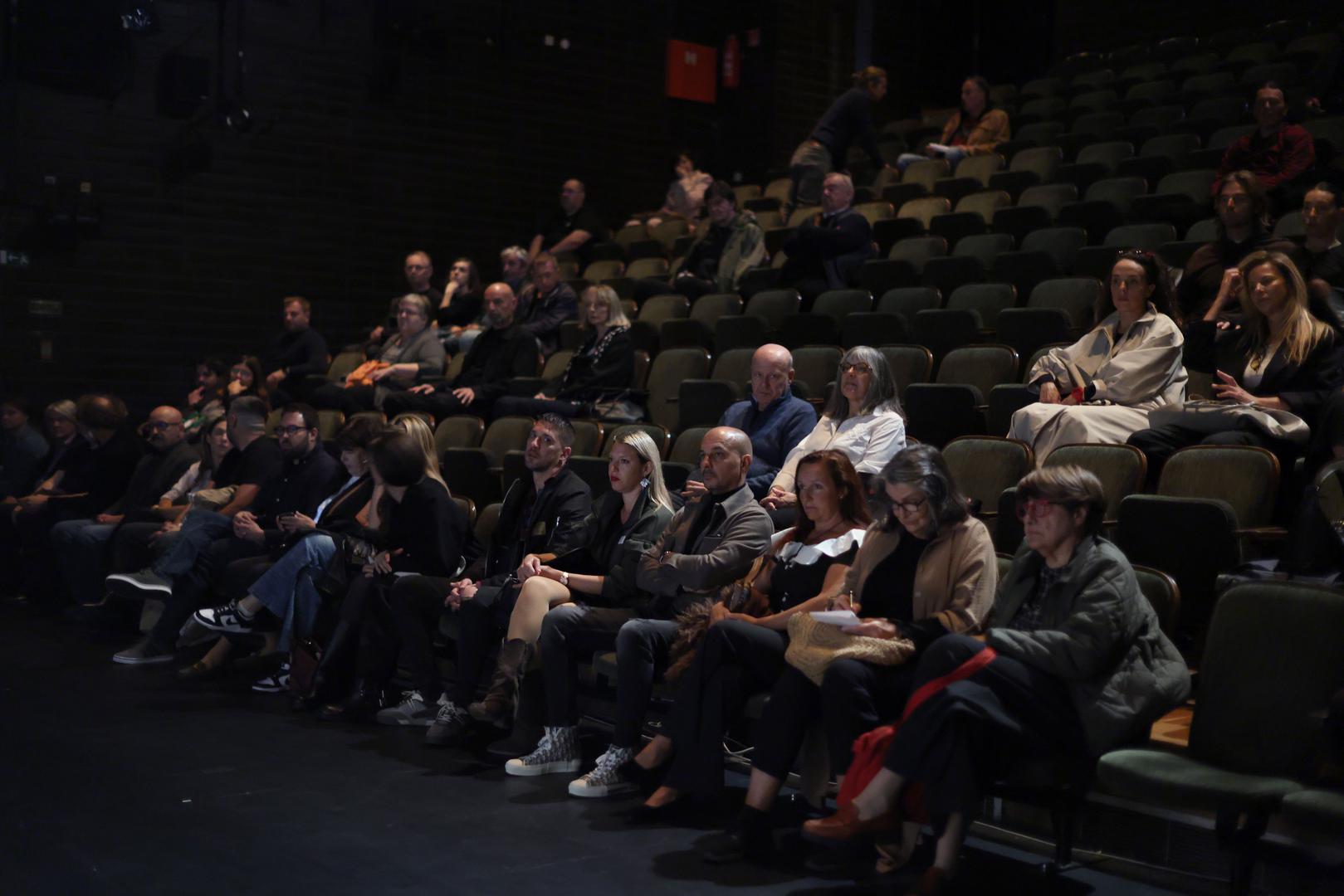 Između govornika prikazivali su se isječci iz njegovih najznačajnijih kazališnih, filmskih i televizijskih uloga, a jednu su mu pjesmu posvetili i glumci Rene Medvešek, Sreten Mokrović i glazbenik Antoine Perković