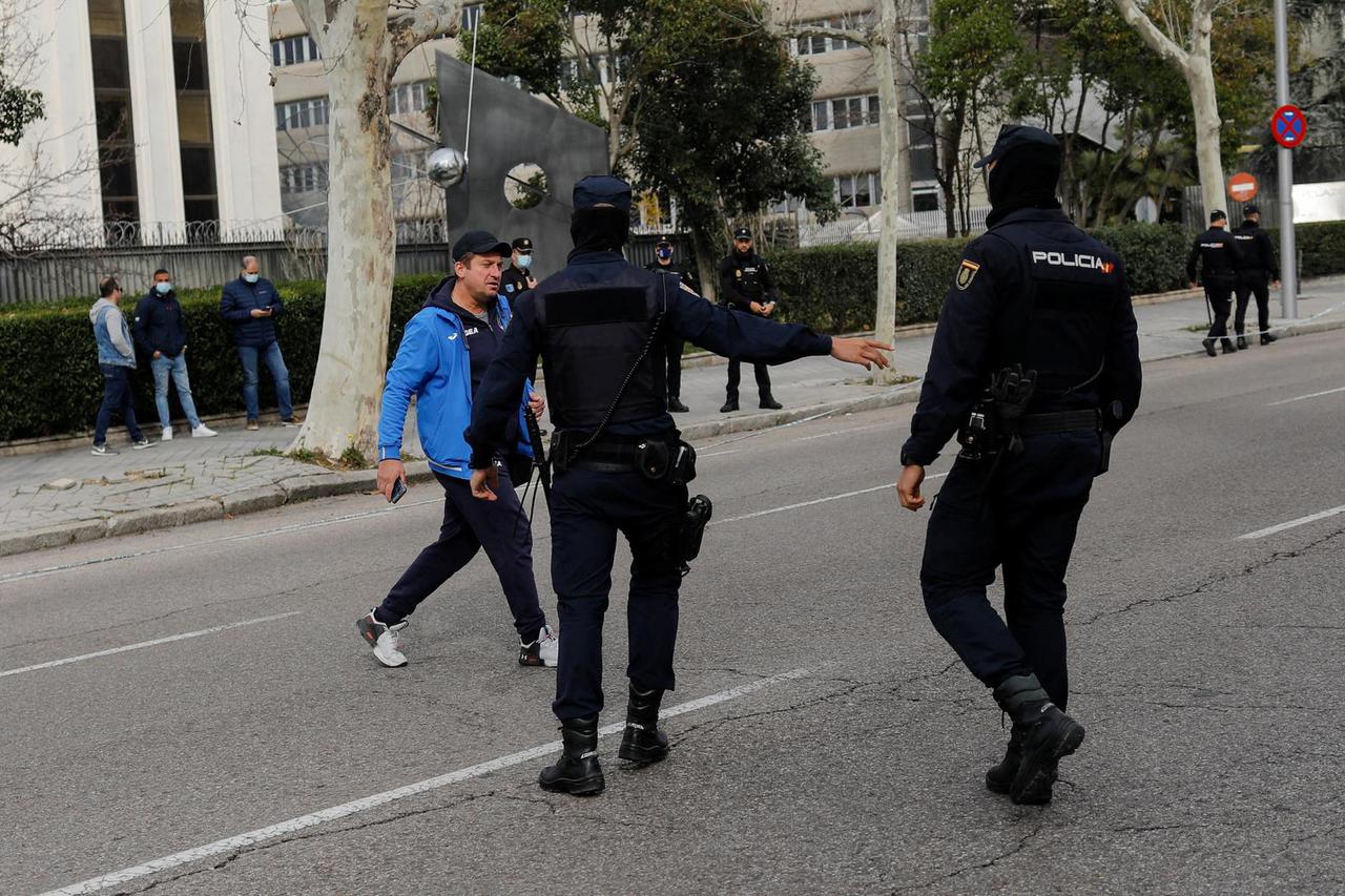 Protest in support of Ukraine, in Madrid
