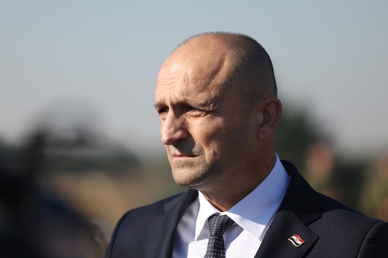 Županica Nataša Tramišak položila je vijenac za poginule i nestale hrvatske branitelje povodom 35. godišnjice okupacije Orlovnjaka