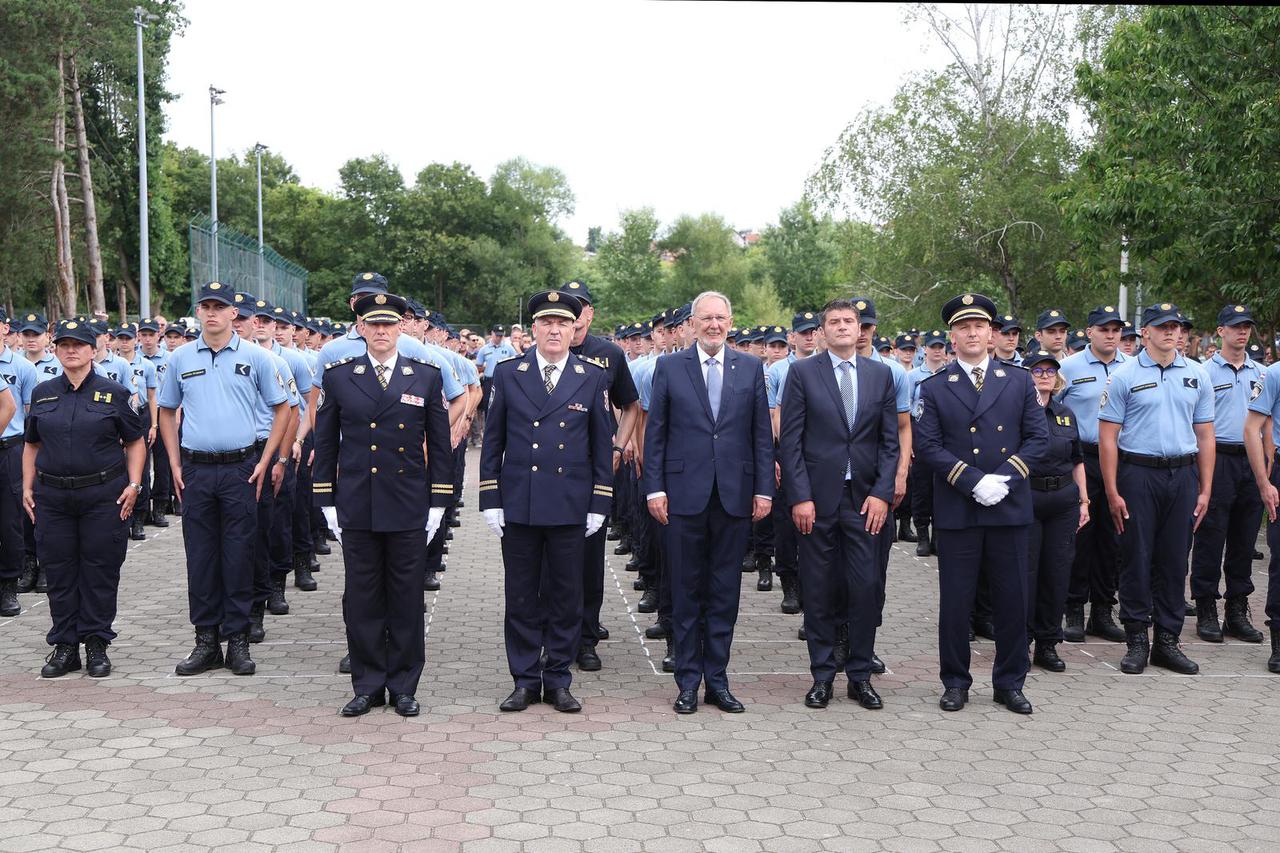 Zagreb: Održana svečana prisega povodom završetka školovanja učenika 4. razreda Policijske škole "Josip Jović"