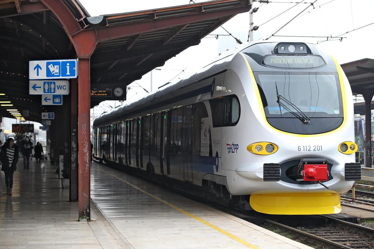 Zagreb: Predstavljanje i vožnja prvim vlakom kojeg je Kon?ar isporu?io HŽ-u