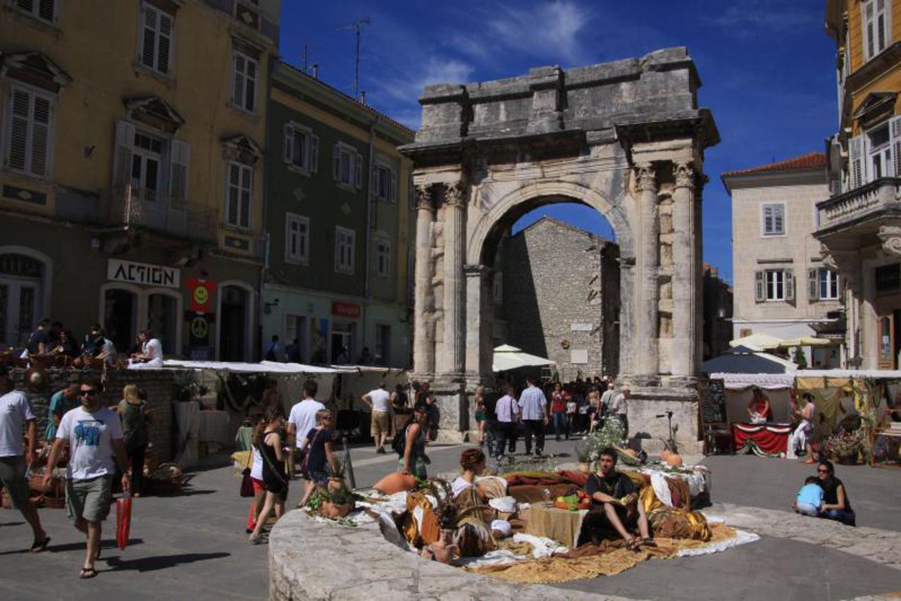 pula