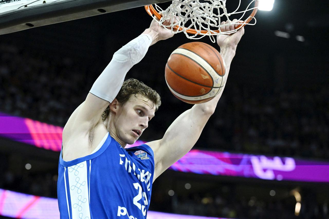 FIBA EuroBasket 2025 - Group Phase - Sweden v Finland