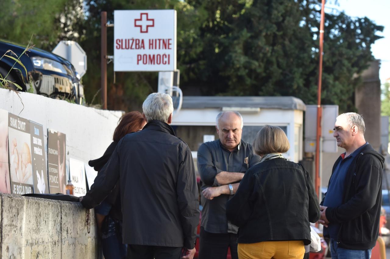 Započelo jesensko molitveno bdijenje '40 dana za zivot'