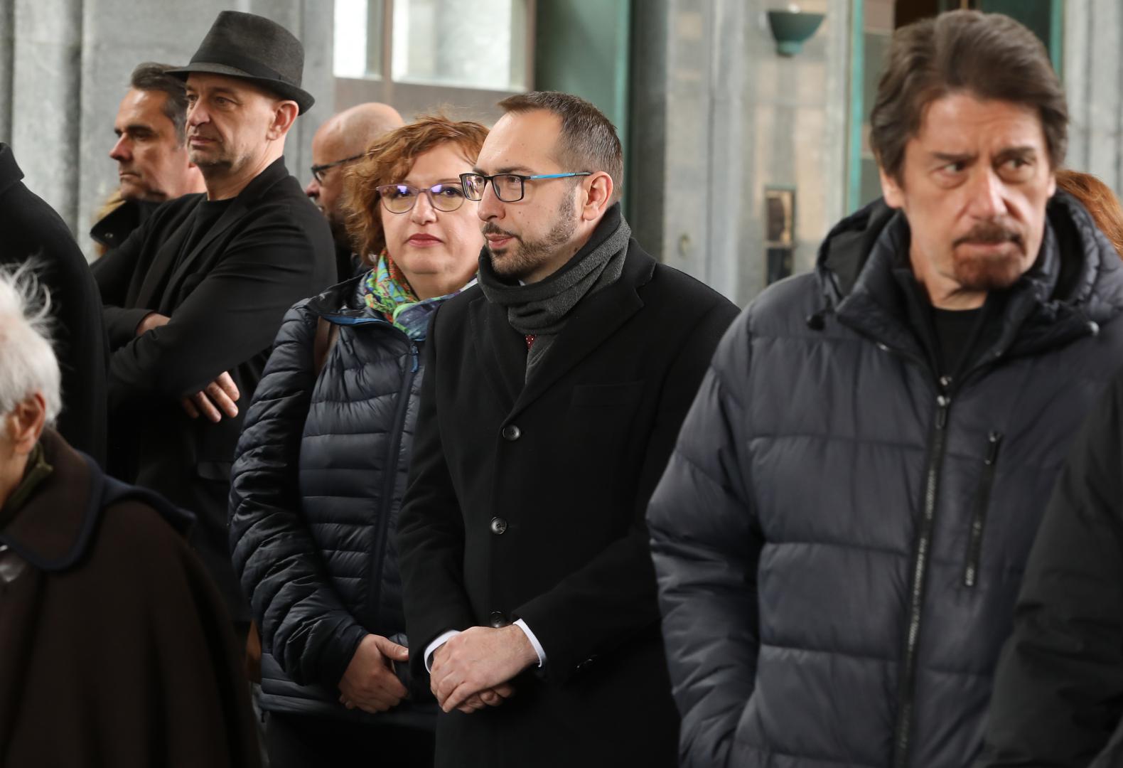 Posljednju počast došao je odati i zagrebački gradonačelnik Tomislav Tomašević.