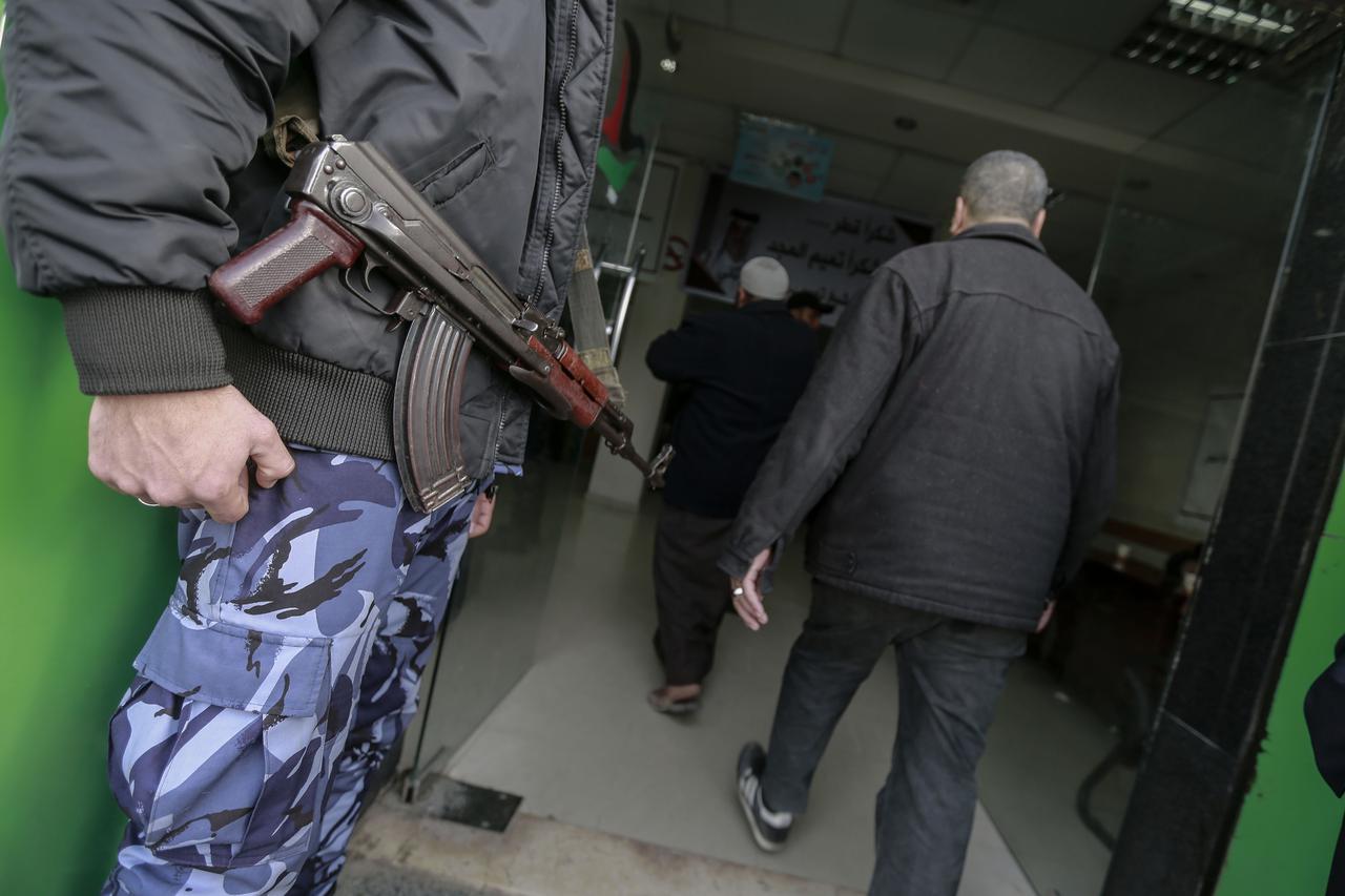 Palestinci ?ekaju  da prime prvu fazu Katarske pomo?i 