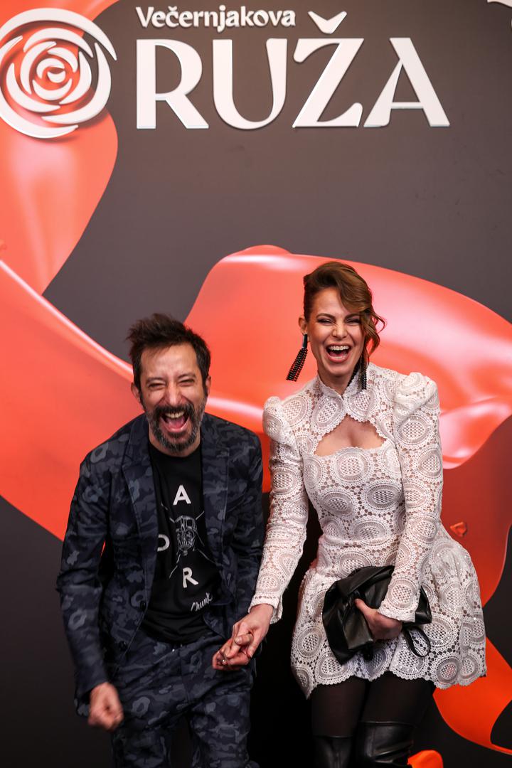 Prezenteri nagrade Asim Ugljen i Mia Kovačić