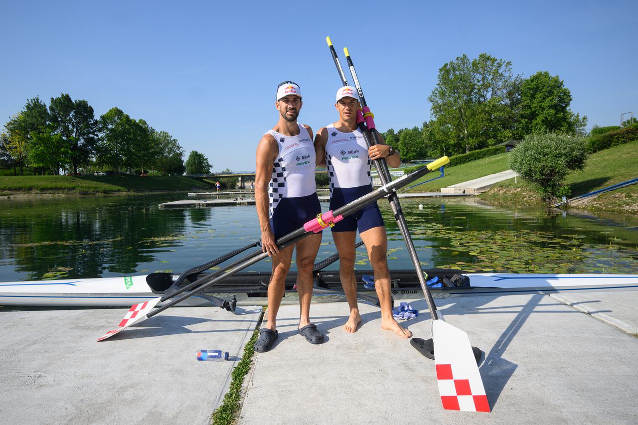 Zagreb: Medijsko druženje s braćom Sinković povodom početka nove veslačke sezone i odlaska na Svjetski kup u Sevillu