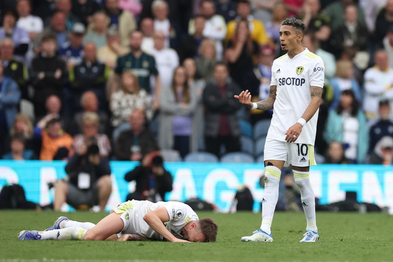 Premier League - Leeds United v Manchester City