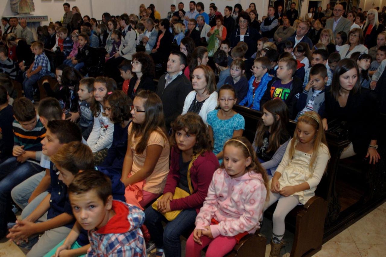 Đaćka misa u Požegi (1)