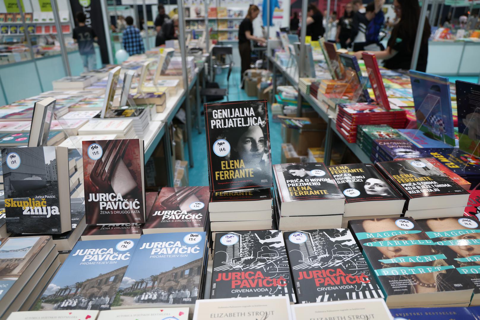 Ministrica je istaknula da su ovogodišnji podaci o čitanosti bolji nego lani te da je negativni trend zaustavljen. Dodala je kako se ulaže u cijeli knjižni lanac – od bibliobusa i više od 35 novih knjižnica u mandatu do programa poticanja čitanja i kulturne iskaznice, putem koje je u prva 24 sata zabilježeno najviše kupnji upravo za knjige