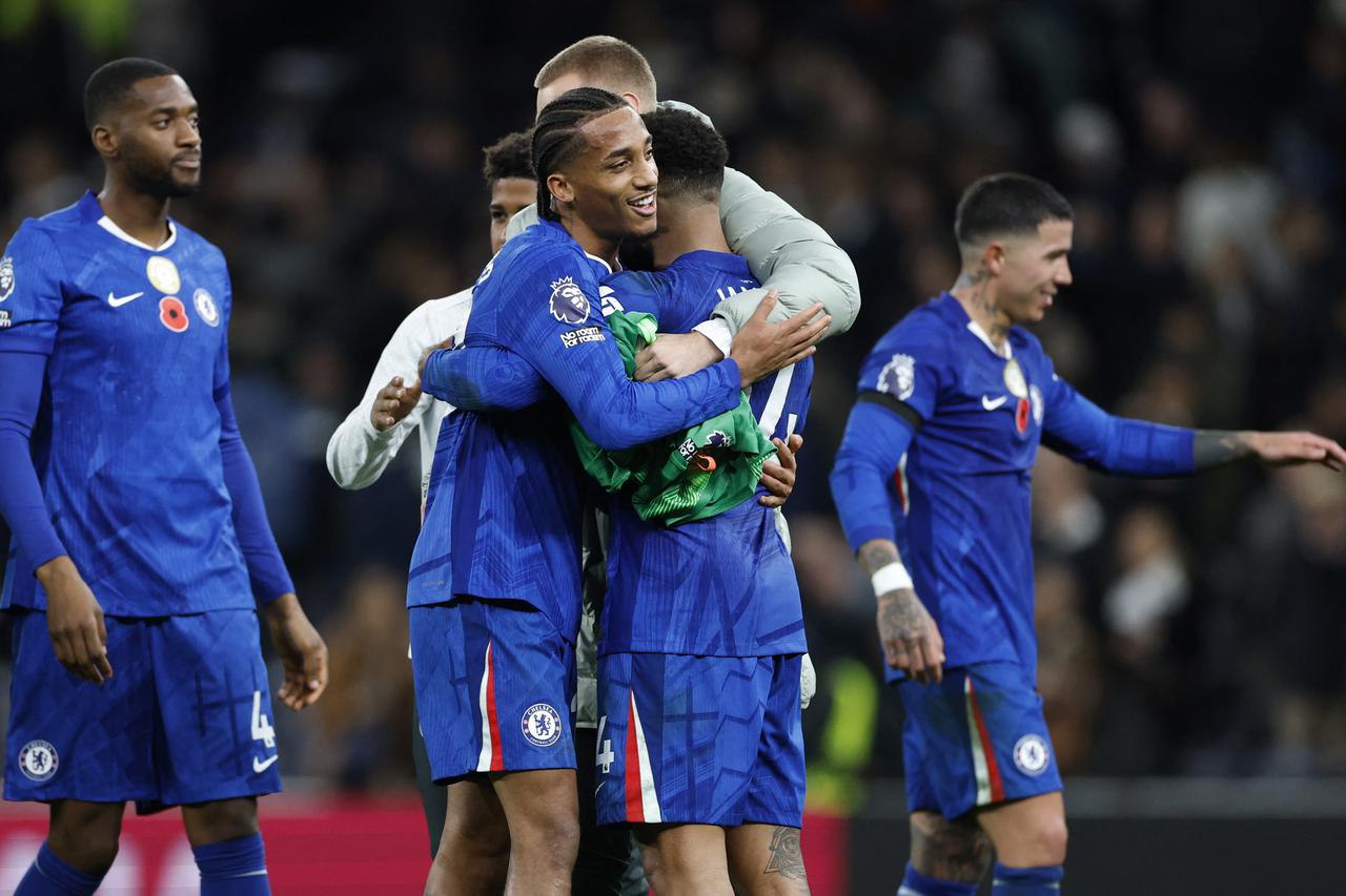 Premier League - Tottenham Hotspur v Chelsea