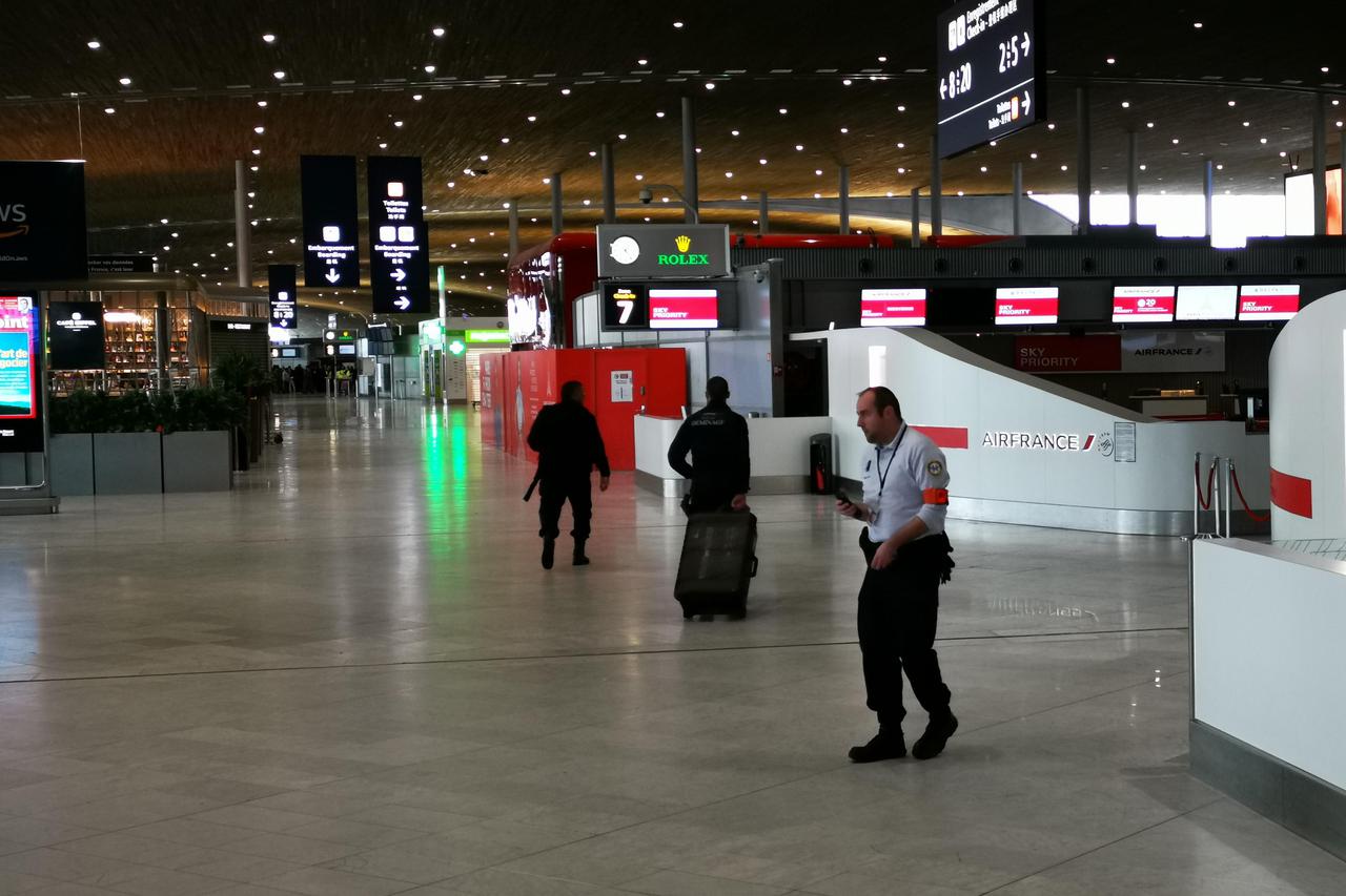 Zračna luka Charles de Gaulle