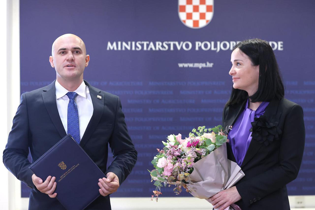 Zagreb: Josip Dabro preuzeo Ministarstvo poljoprivrede, šumarstva i ribarstva