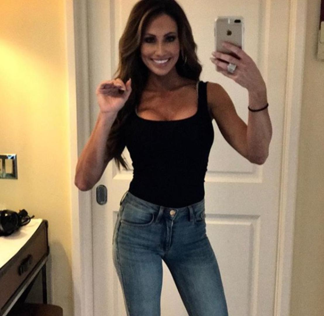 Prošle godine ponijela je titulu najljepše novinarke koja prati taj sport.