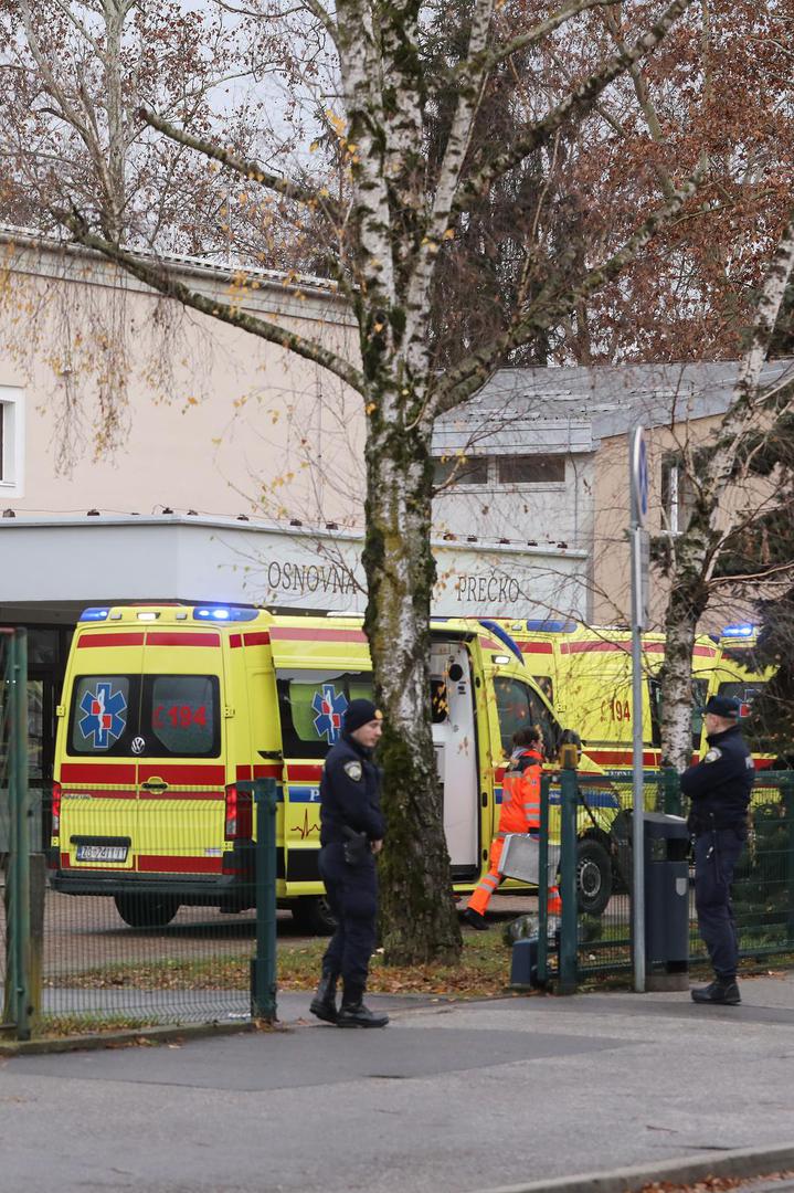 20.12.2024.Zagreb - U OS Precko zasad nepoznati napadac nozem je ozlijedio jednu uciteljicu, a ozljede su zadobili i ucenici. Photo: Robert Anic/PIXSELL