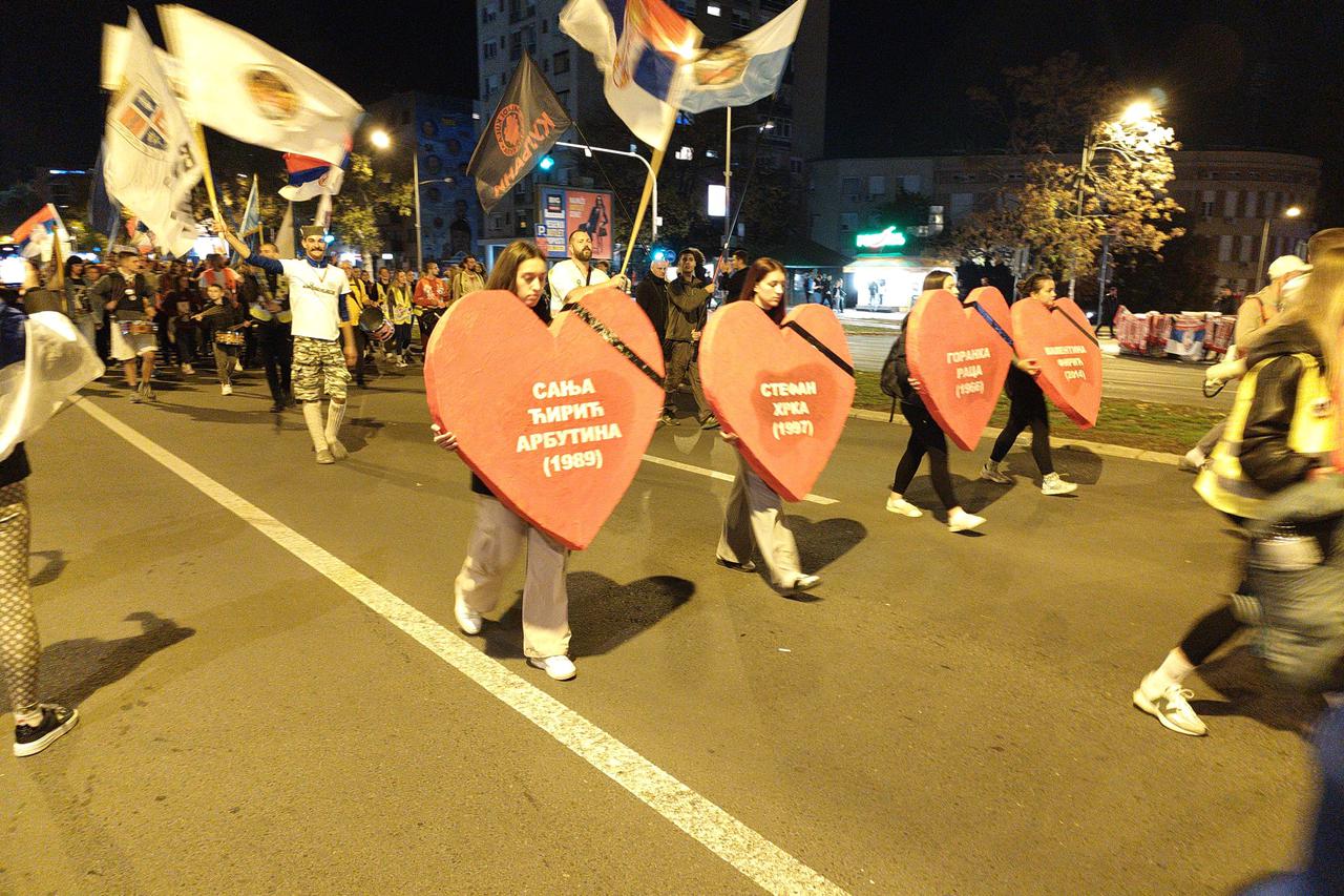 Pokupljanje građana u Srbiji pred veliki prosvjed u Novom Sadu