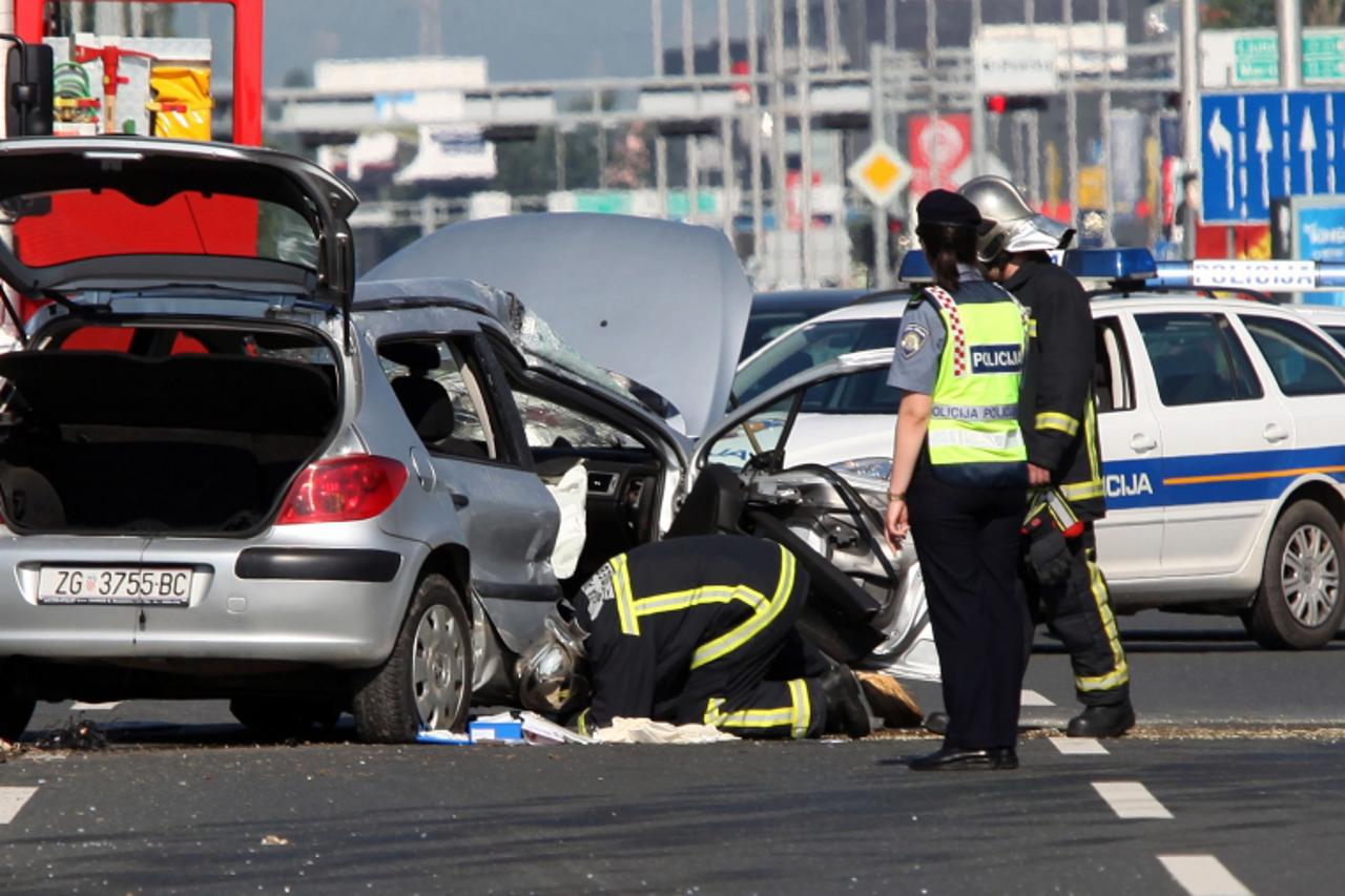 Nesreca u Zagrebackoj