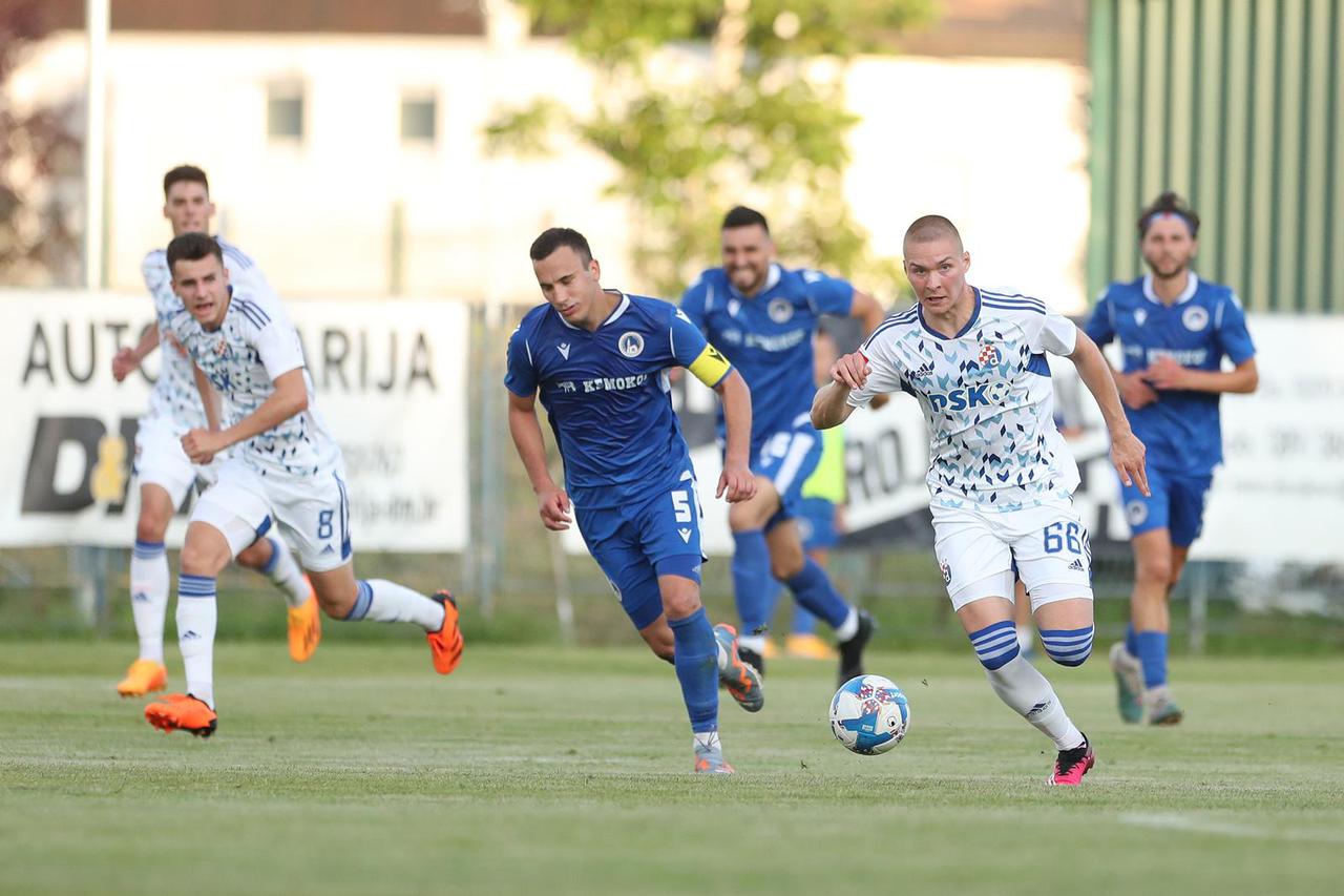 Dugo Selo: NK Dugo Selo i GNK Dinamo odigrali prijateljsku utakmicu