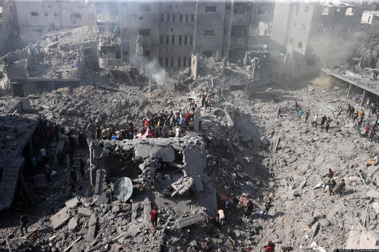 MIDEAST-GAZA-PALESTINIAN-ISRAELI CONFLICT-AIRSTRIKE-REFUGEE CAMP