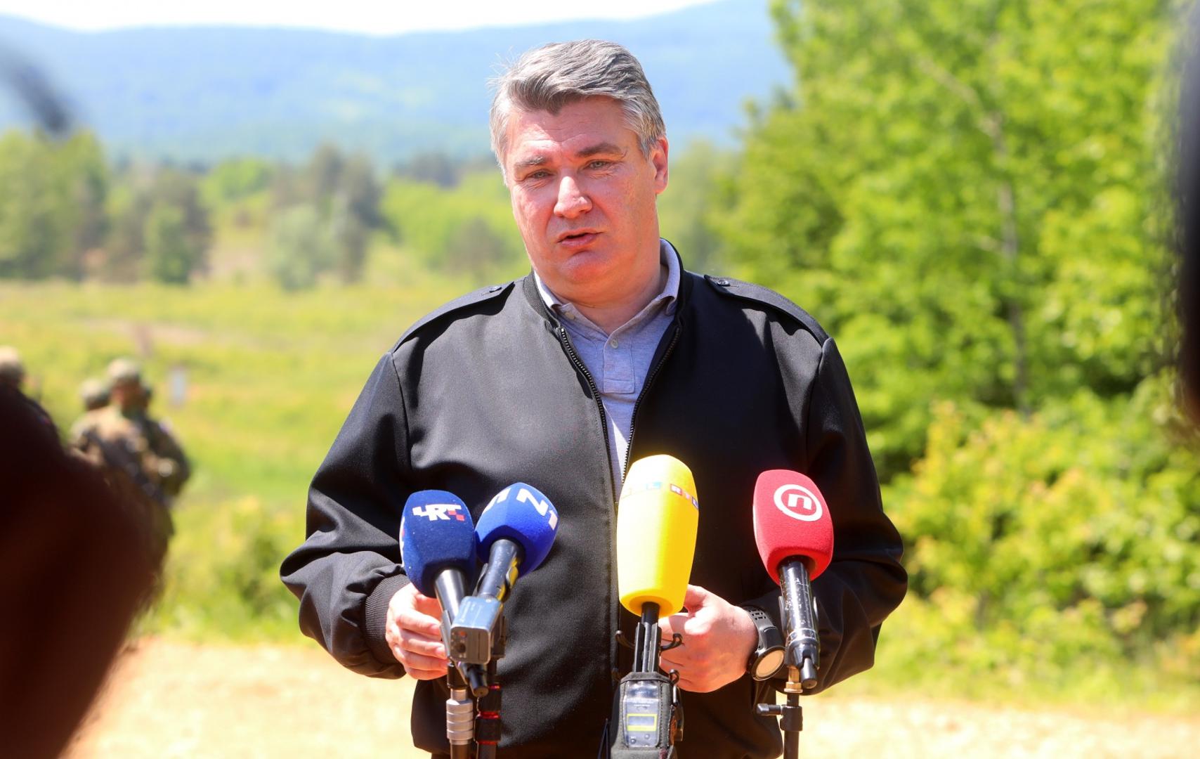27.05.2021., Karlovac - Dan uvazenih gostiju na vojnoj vjezbi “Immediate Response 21”. Vjezbi su nazocili predsjednik RH Zoran Milanovic, ministar obrane Republike Hrvatske Mario Banozic, nacelnik Glavnog stozera Oruzanih snaga RH admiral Robert Hranj te zapovjednik americkih kopnenih snaga za Europu i Afriku general zbora Christopher Cavoli.Photo: Kristina Stedul Fabac/PIXSELL