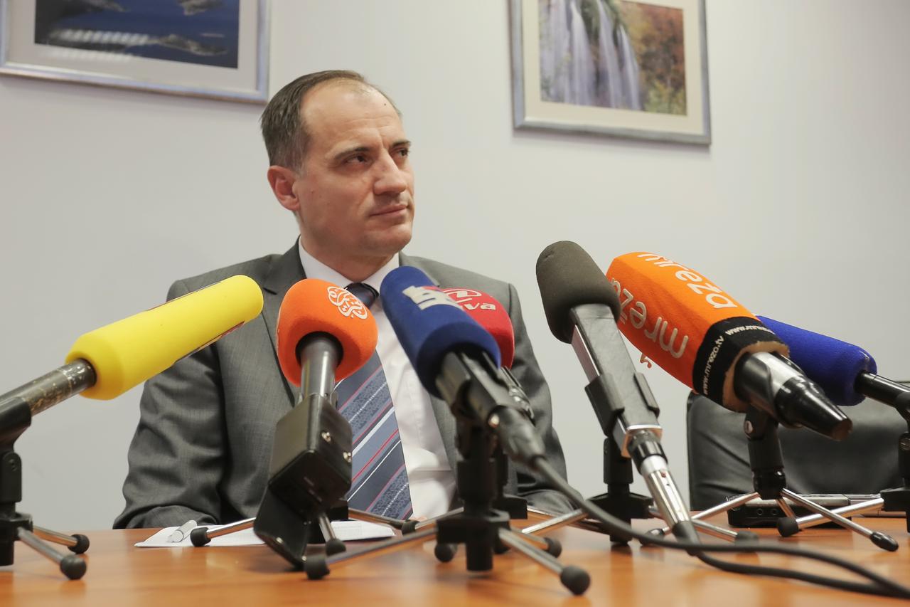 Slaven Dobrović