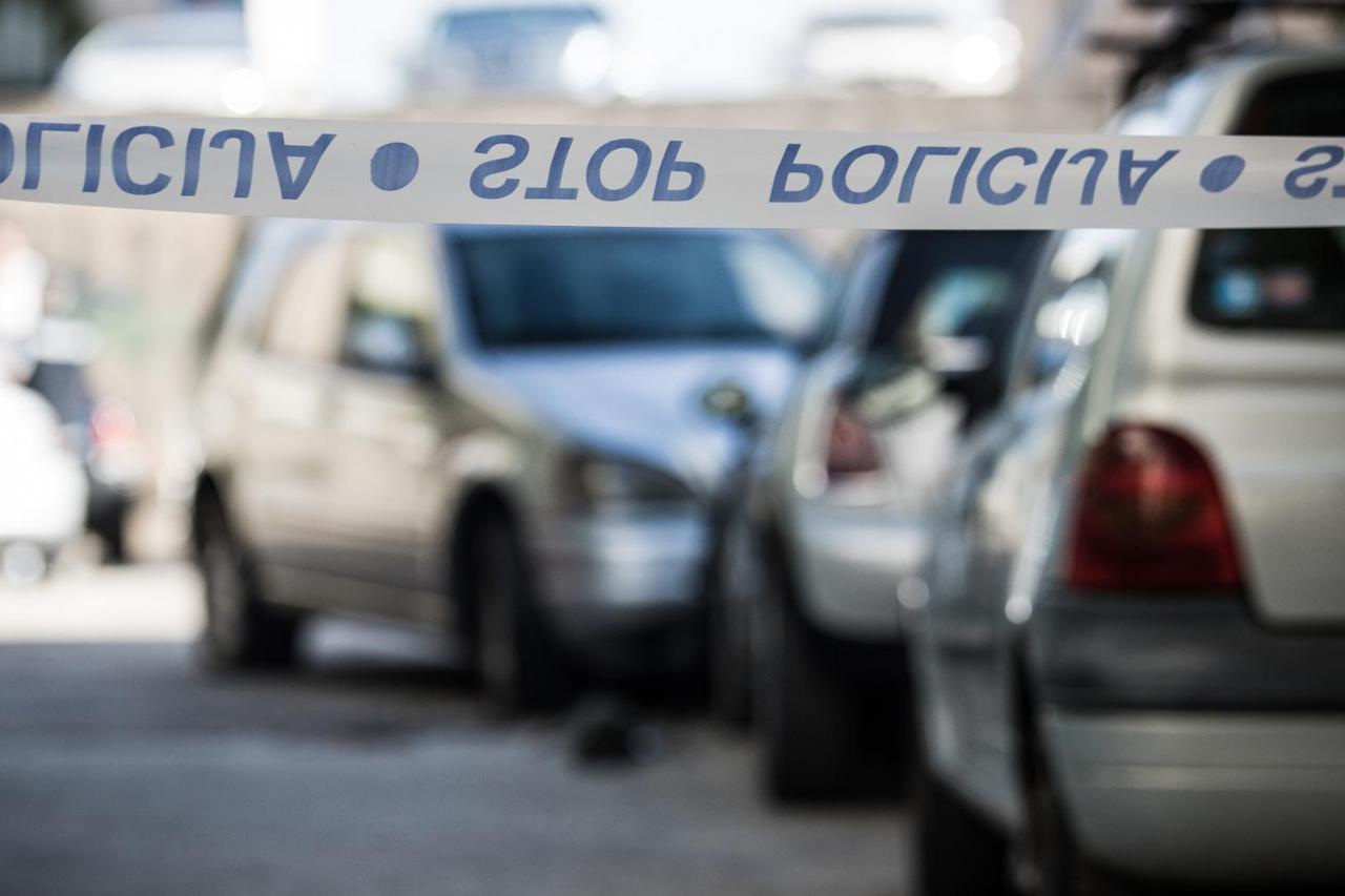 Bomba postavlena ispod automobila oštetila 6 vozila u Splitu