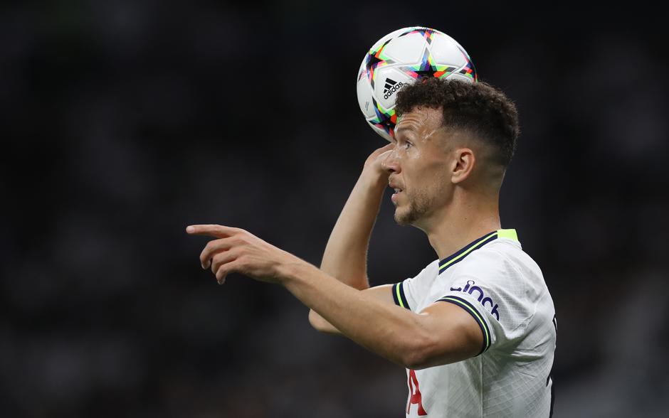 Tottenham Hotspur v Olympique de Marseille - UEFA Champions League - Group D - Tottenham Hotspur Stadium