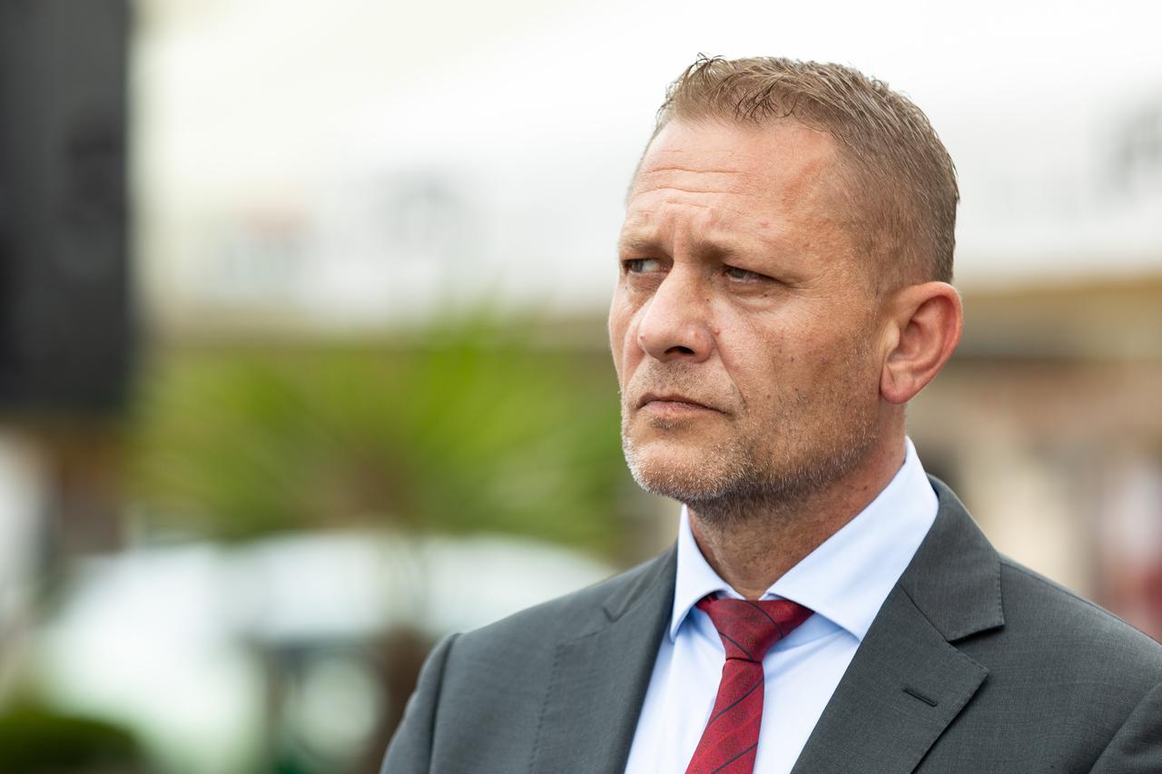 Lider RESTART koalicije, Davor Bernardić, i suradnici posjetili su grad Samobor